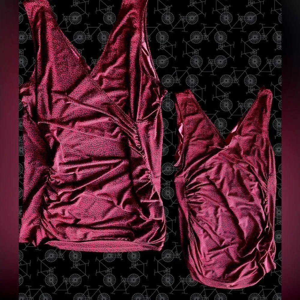 TORRID 4 l Red & Black l Animal Print l Cinched waist l Sleeveless l Blouse Top
